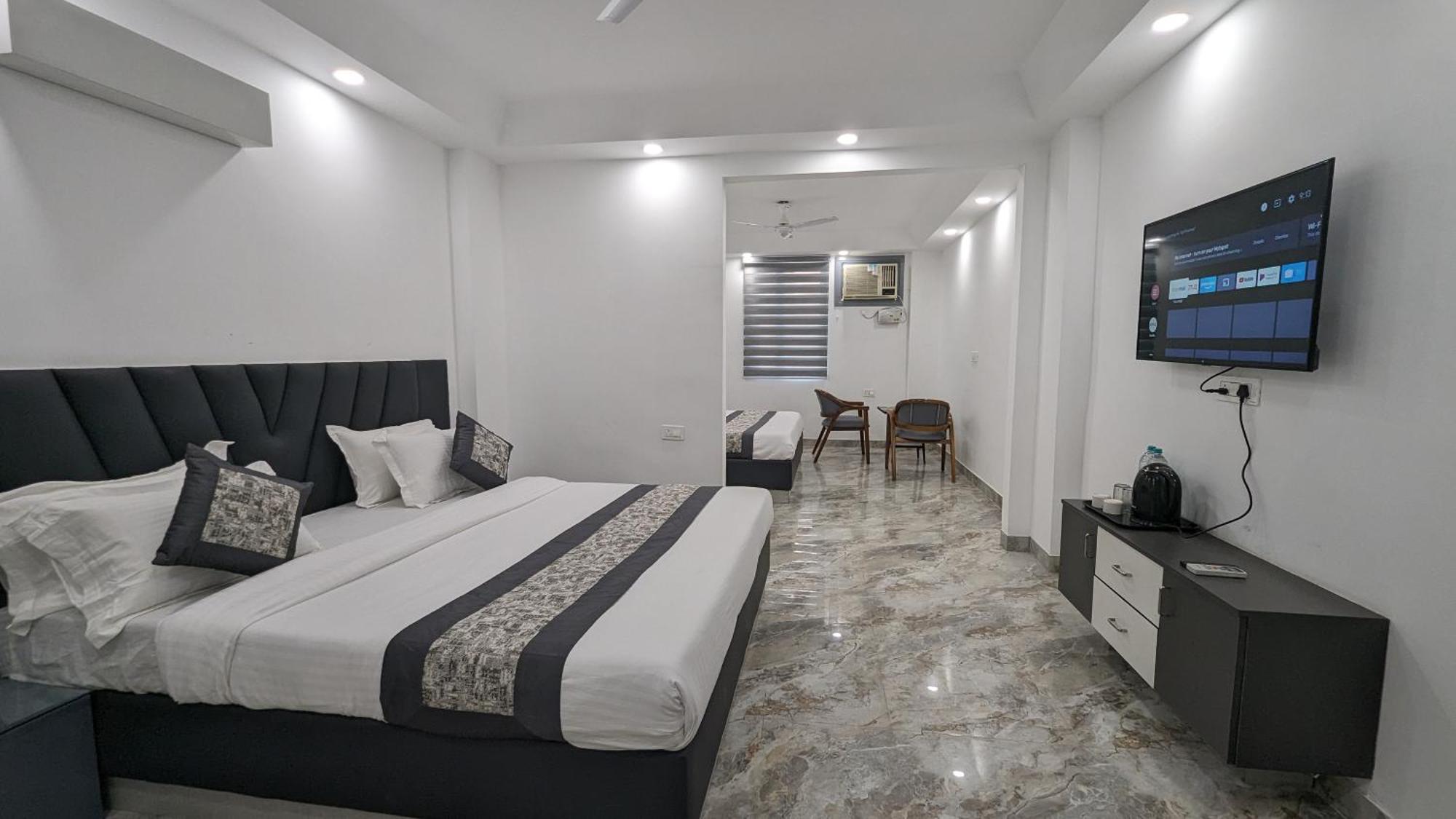 Hotel Green Vegas Faridabad Dış mekan fotoğraf