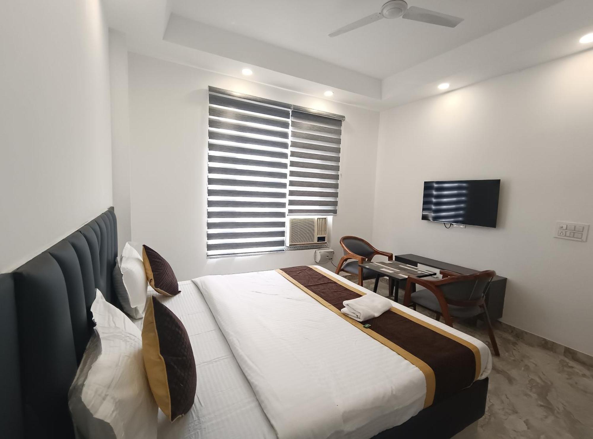 Hotel Green Vegas Faridabad Dış mekan fotoğraf
