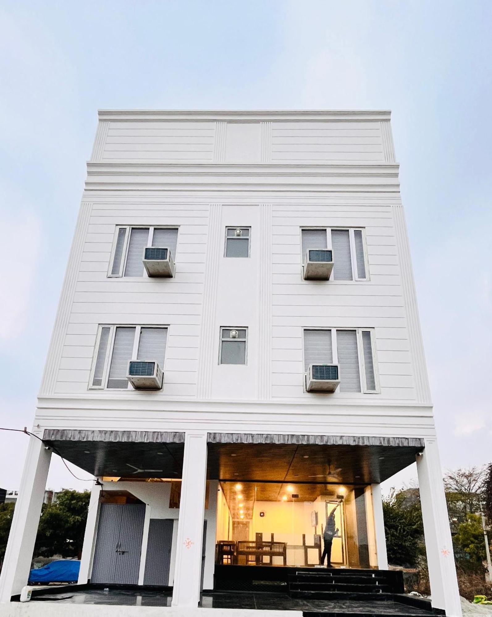 Hotel Green Vegas Faridabad Dış mekan fotoğraf